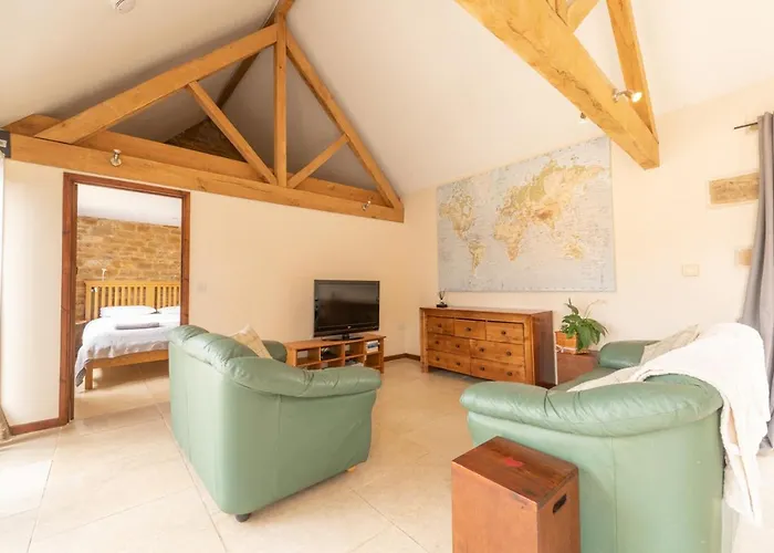 The Fold - Ash Farm Cotswolds